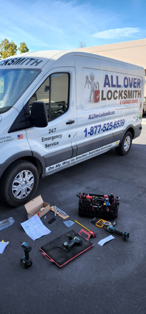 locksmith service van